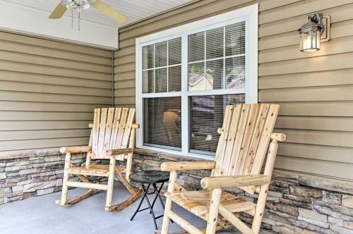 Pigeon Forge Home With Pool - 2 Miles To The Island!