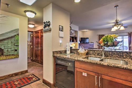 Apartamento Central Condo, 1 Mi To Pigeon Forge Parkway!