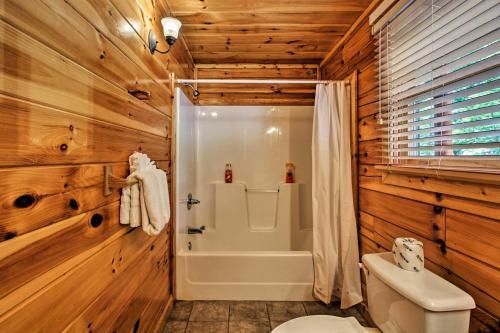 3,500-sq-ft Cabin - Sunrise And Mtn View And Pool Access