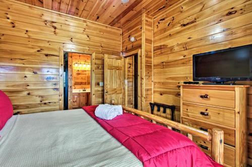 3,500-sq-ft Cabin - Sunrise And Mtn View And Pool Access
