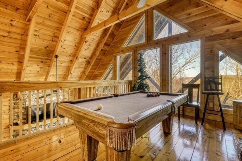 Cozy Bear Cabin Cabin