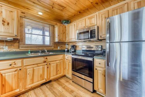 Cozy Bear Cabin Cabin
