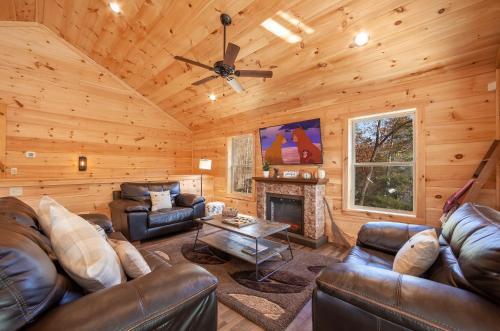 Good Vibes Cabin