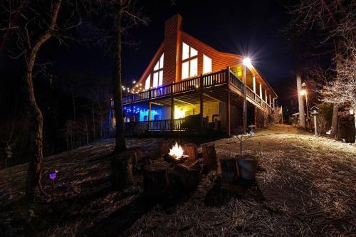 Makin' Memories Cabin