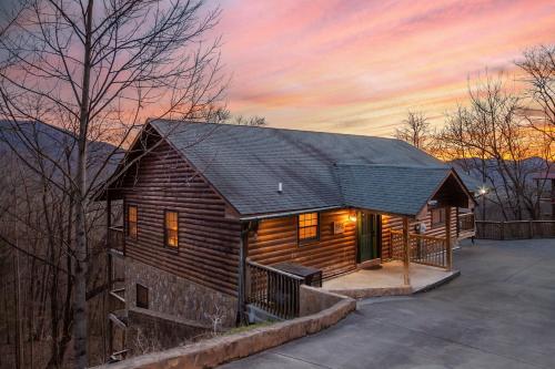 Misty Vista Cabin