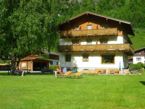 Hostal Pension Andrea
