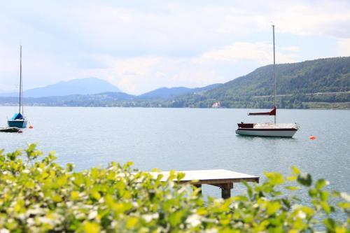 Hostal Gasthof Pension Wei�es R�ssl