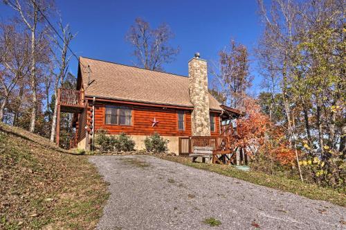 Douglas Lake Cabin With Boat Ramp And Water Access