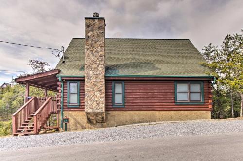 Family-friendly Cabin In Douglas Lake Community!