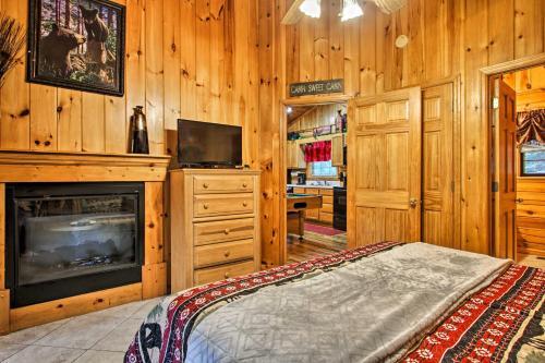 Decked-out Cabin With Hot Tub About 2 Mi To Dollywood!