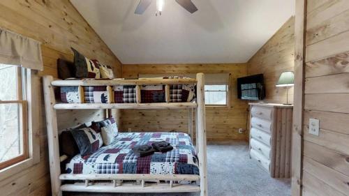 Lazy Bear Cabin Cabin
