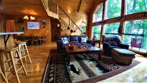 Free Xplorie Attractions Every Day! - The Outter Cove