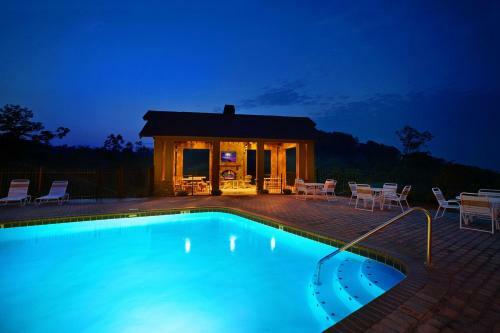 Tennessee Treasure #232 By Aunt Bug's Cabin Rentals