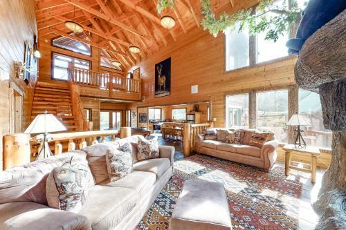 Splashing Treehouse