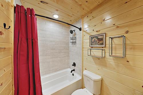 Serenity Together - 2 Mountain Cabins With Hot Tubs Cabin