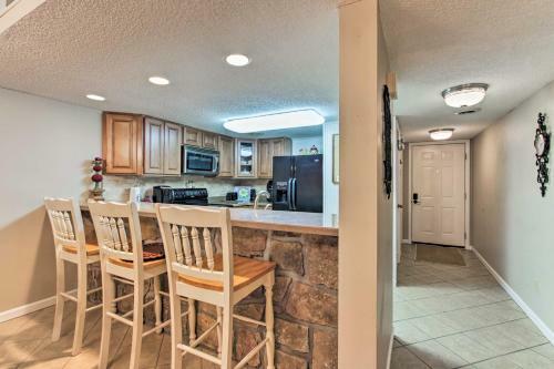 Apartamento Riverfront Condo Less Than 2 Miles From The National Park!