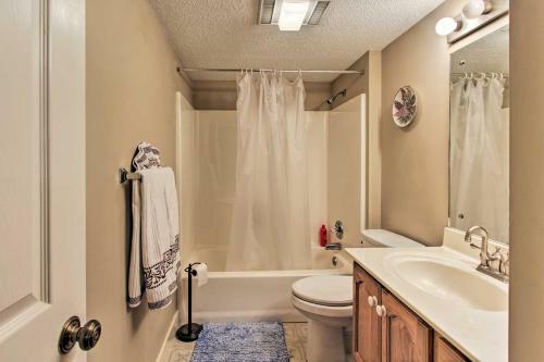 Apartamento Riverfront Condo Less Than 2 Miles From The National Park!