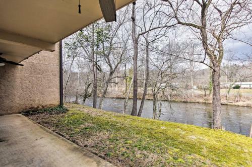 Apartamento Riverfront Condo Less Than 2 Miles From The National Park!