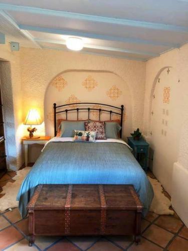 Bed & Breakfast El Viejo Adobe - Across From Sul Ross Campus