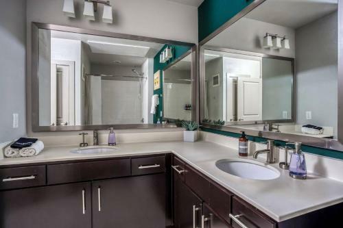 Apartamento Chic 2br By Downtown Austin #116 By Wanderjaunt