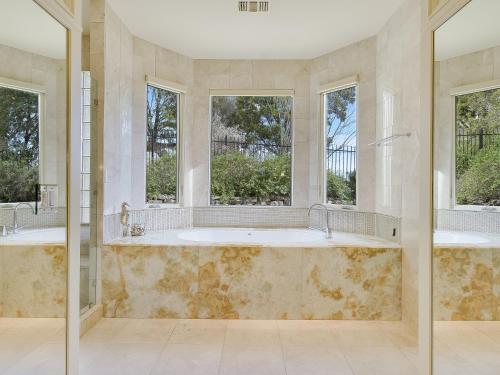 Apartamento The Arrive Harmony On Lake Austin Estate