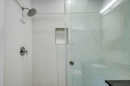 Adina - 6 Private Suites - Great For Big Groups Hotel Room