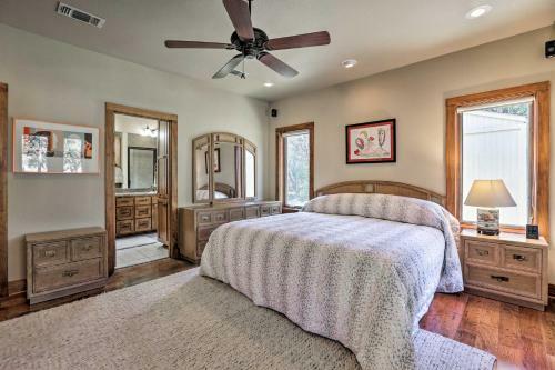 Riverfront Home With Shaded Porch And Hottub By Dt Blanco