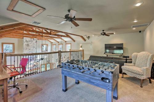 Riverfront Home With Shaded Porch And Hottub By Dt Blanco