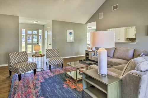 Renovated Home Nestled On Cibolo Creek With Fire Pit