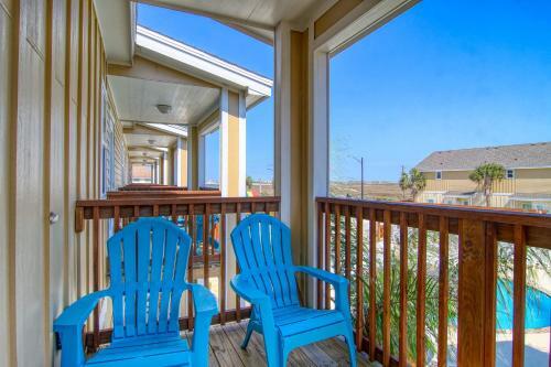Village Beach 14911