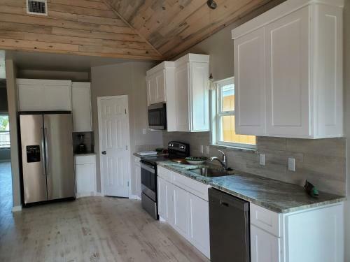 Private Fishing Pier With Dock Space! Waterfront Pool! Amazing Views!