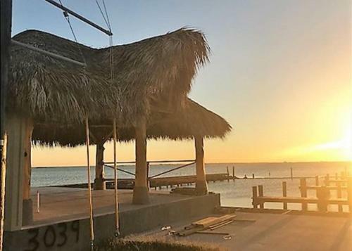 Private Fishing Pier With Dock Space! Waterfront Pool! Amazing Views!