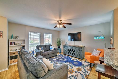 Apartamento Corpus Christi Escape With Community Amenities!