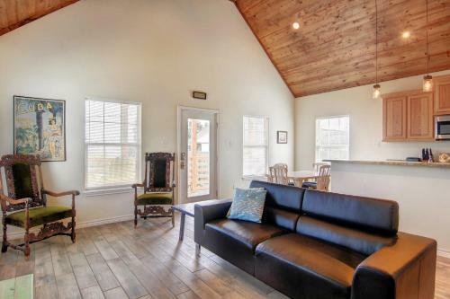 Coles Cabin Lv124 Home