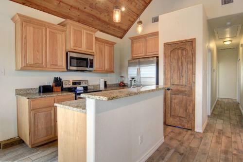 Coles Cabin Lv124 Home