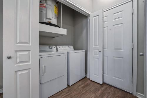 Apartamento Cozysuites Modern 2br 2ba Cityplace