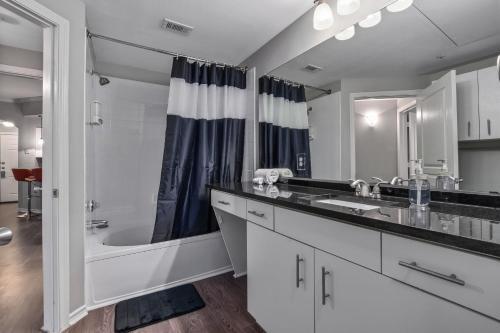 Apartamento Cozysuites Modern 2br 2ba Cityplace