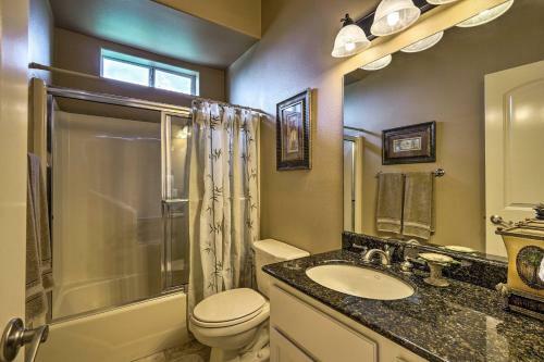 Luxury Del Rio Home With Pool And Lake Views!