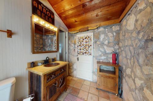 Retro Western Bunkhouse