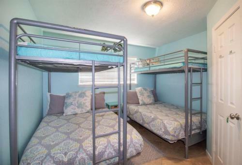 Time And Tide By Ryson Vacation Rentals