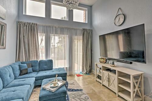 Apartamento Upscale Condo With Community Pools And Big Patio!