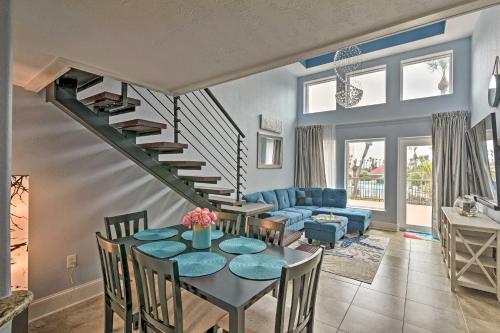 Apartamento Upscale Condo With Community Pools And Big Patio!