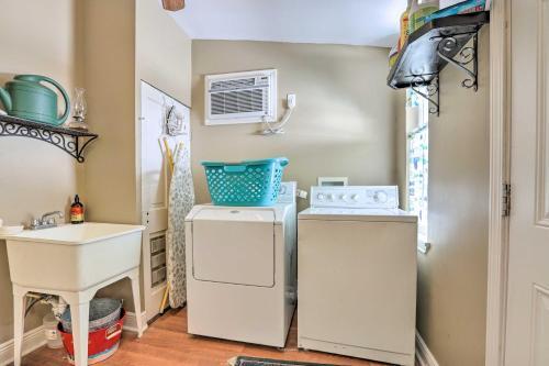 Cottage In Historic Galveston, Walk To Beach!