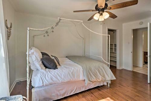 Upscale Home 5 Blocks To Georgetown Square!