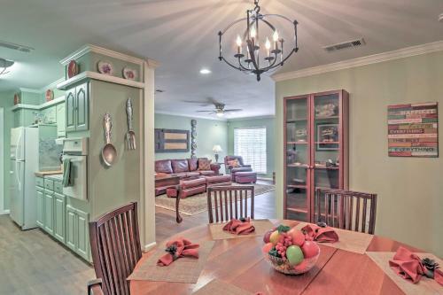 Southern Glen Rose Ranch House - Walk To Downtown!