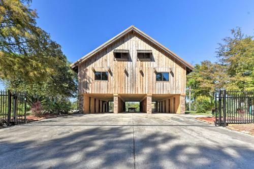 New Riverfront Cedar Cabin- Private Beach And Dock!