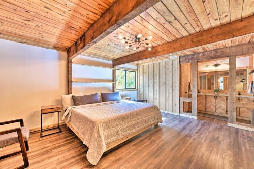 New Riverfront Cedar Cabin- Private Beach And Dock!