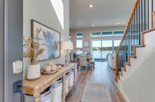 Lakeside Granbury Retreat With Patio And Fire Pit