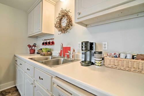 Historic 1920s Jefferson Cottage At Angell Manor!