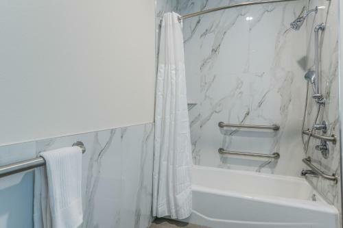 Hotel Red Lion Inn & Suites Katy